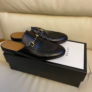 Gucci slippers/loafers 38